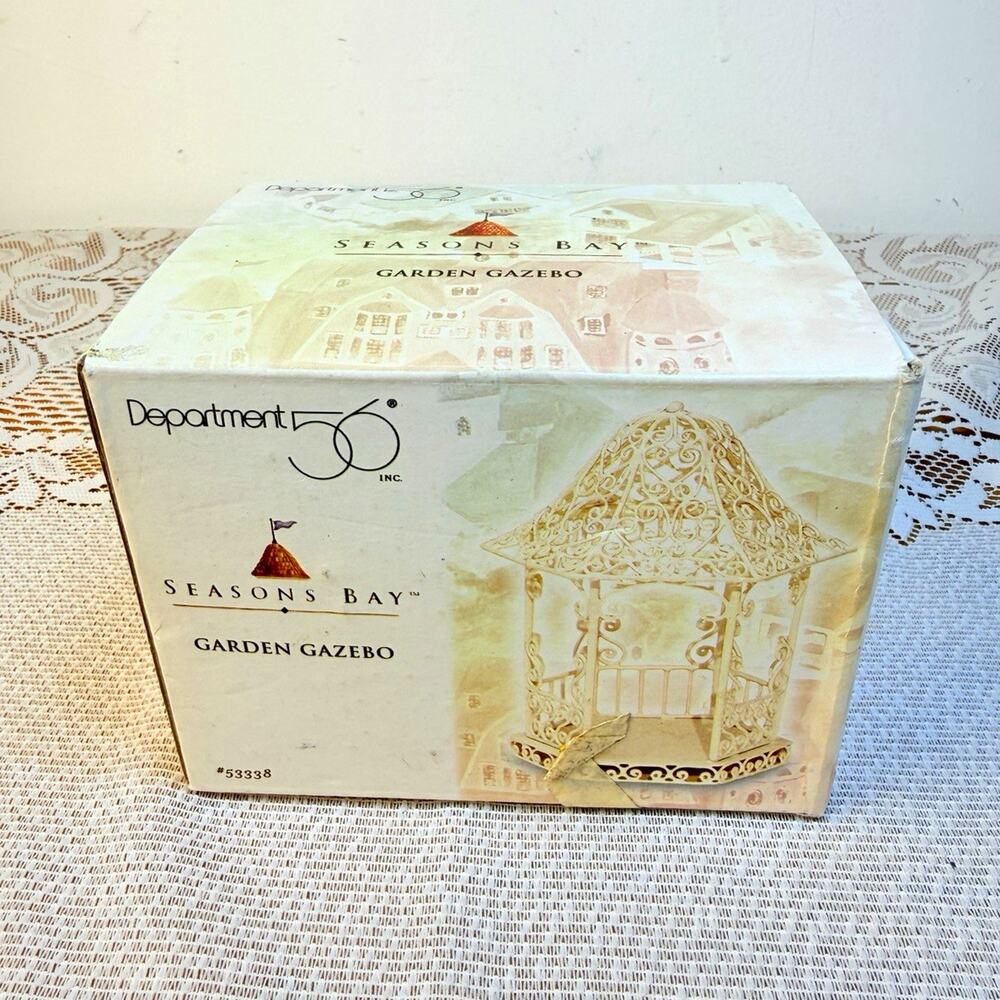 Dept 56 Seasons Bay Garden Gazebo Miniature Accessory 52338 Boxed Painted - read